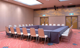 コンベンションホール「千歳」