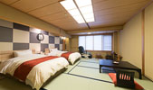 マッサージチェア付ツインベッド和室